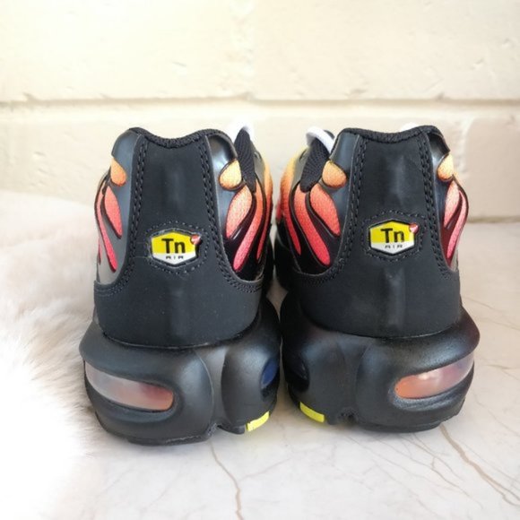 🔥𝐒𝐎𝐋𝐃 𝐎𝐔𝐓🔥 - Picture 5 of 6